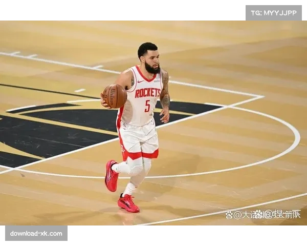 火箭控卫危机持续发酵 范弗利特赛季报销引援需求迫切 火箭控卫危机持续发酵 范弗利特赛季报销引援需求迫切